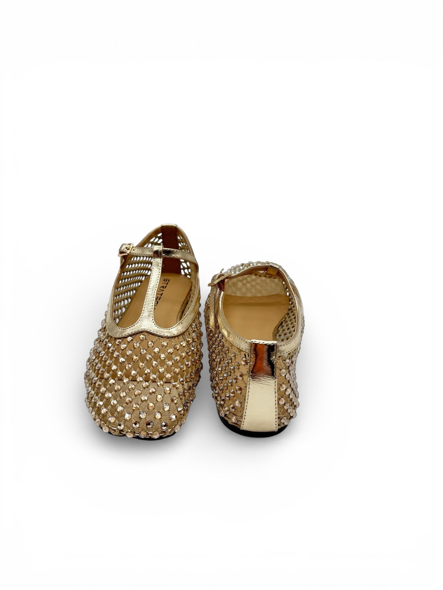 STRATEGIA R33 DOLLIE