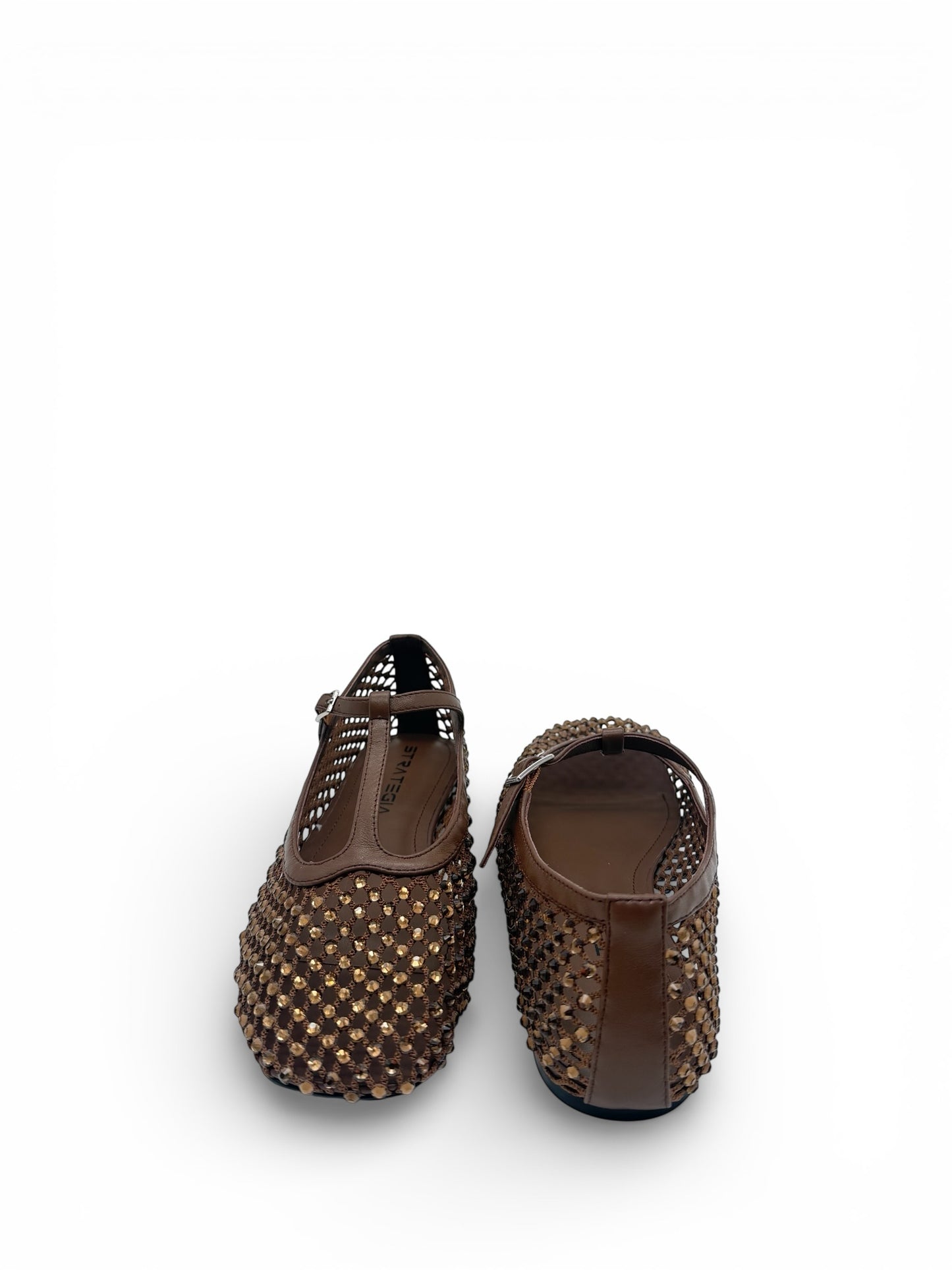 STRATEGIA R33 DOLLIE