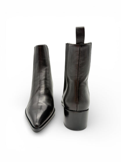 CAIMAN C326