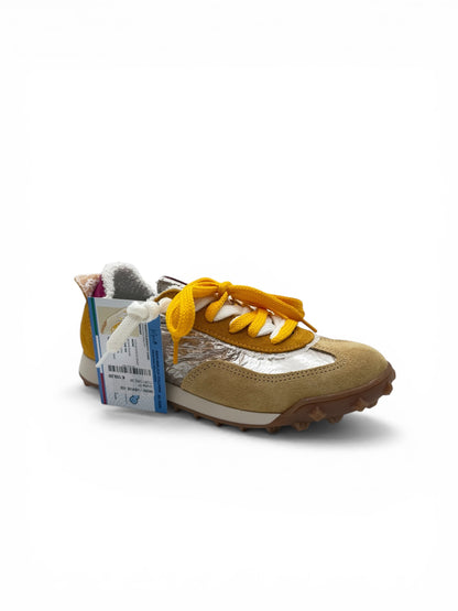 MONI VERVE102