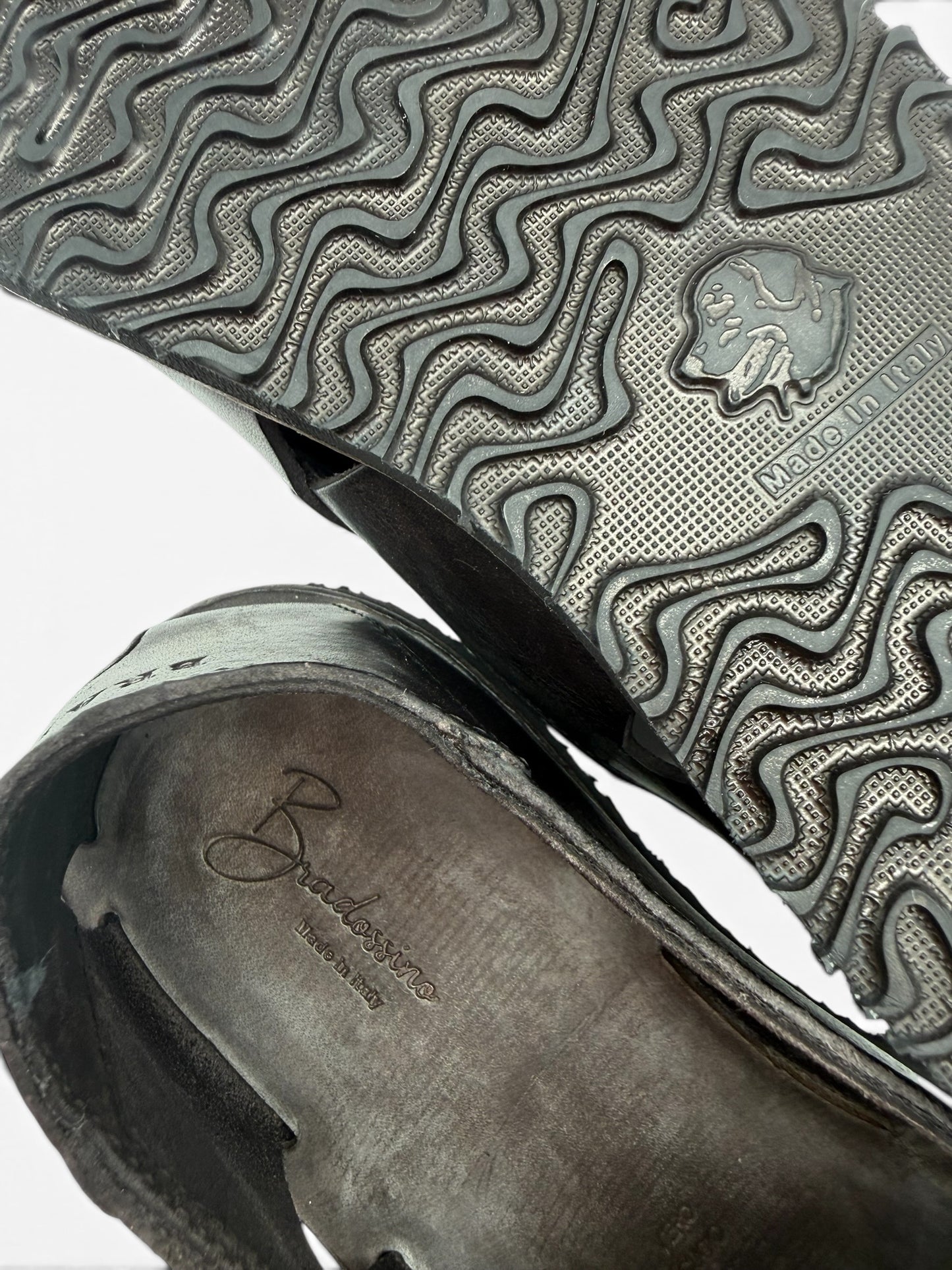 BRADOR 99958